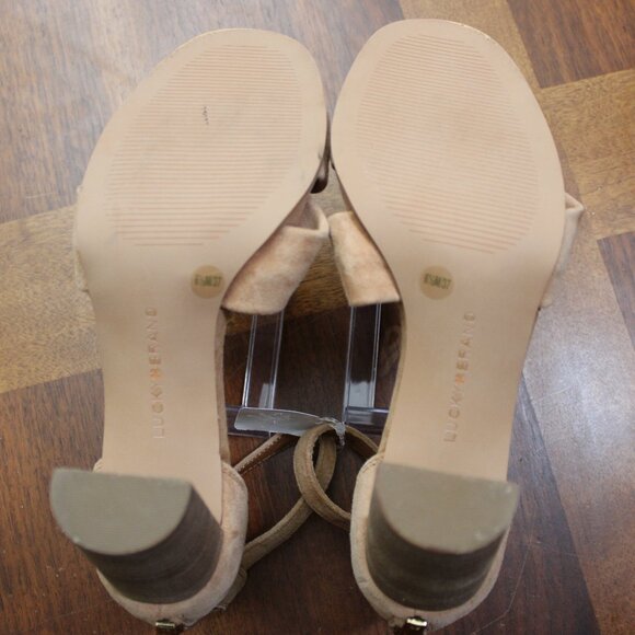 Lucky Brand Tan Knot Suede Stacked Heel Nacito Sandals - Picture 12 of 16